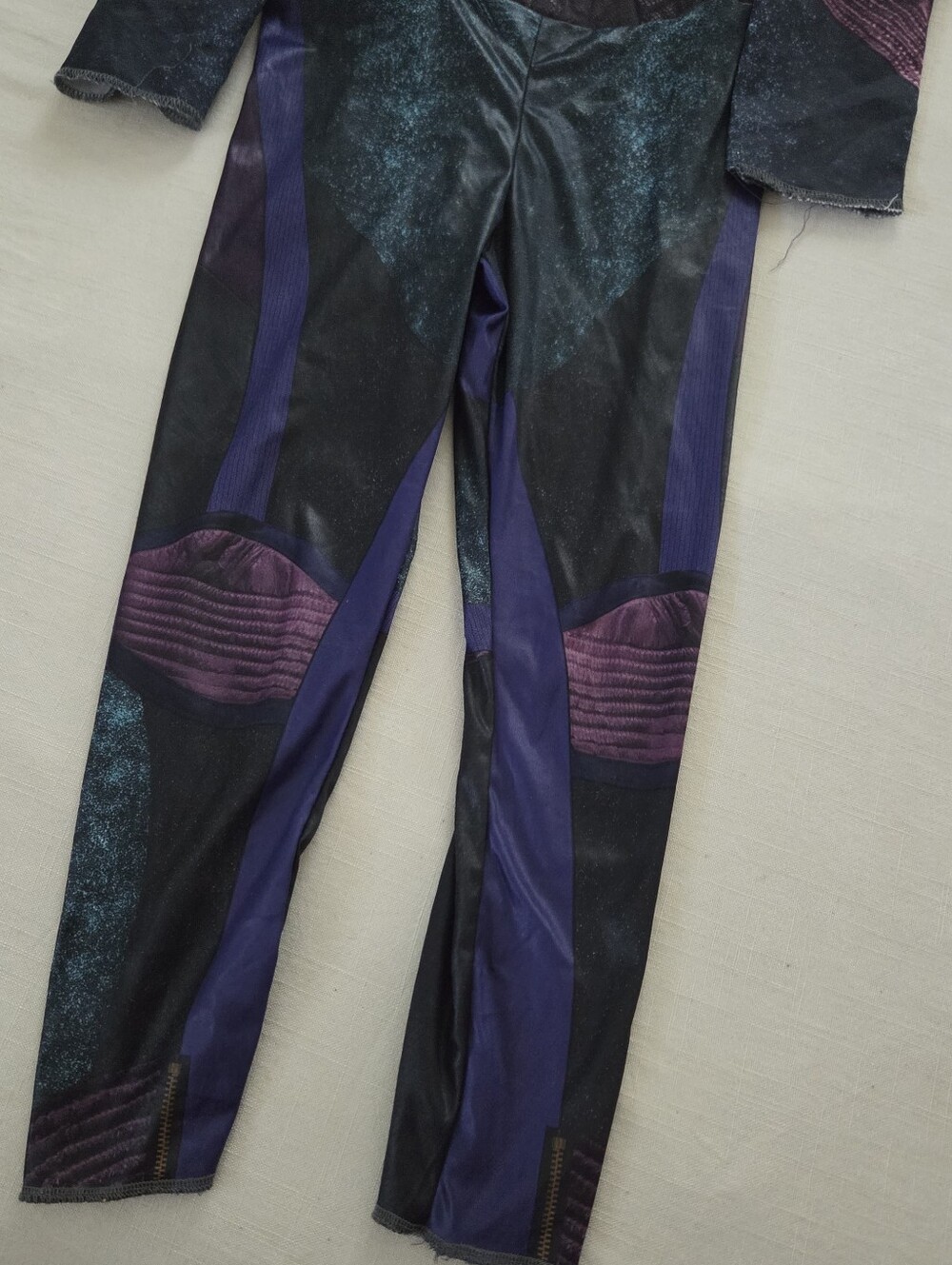 Descendants 3 Mal Purple Girls Costume Set Bodysuit Vest 4t 5t Kids 6 - Picture 5 of 10